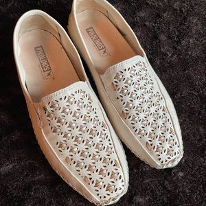 Pikolinos Shoes size 6